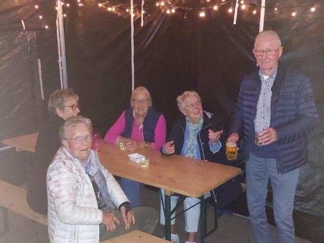 Oogstfeest 2023 Picknictafel 100 jaar Toneel
